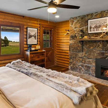 Hotel Grassy Mountain Ranch White Sulphur Springs Esterno foto