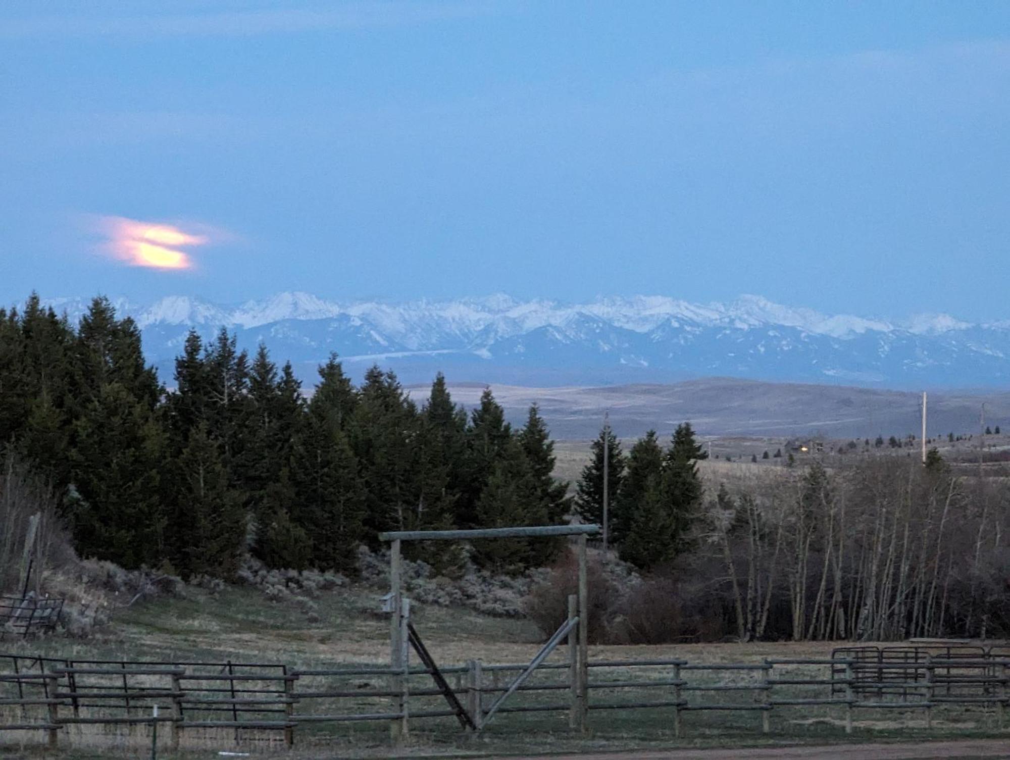 Hotel Grassy Mountain Ranch White Sulphur Springs Esterno foto