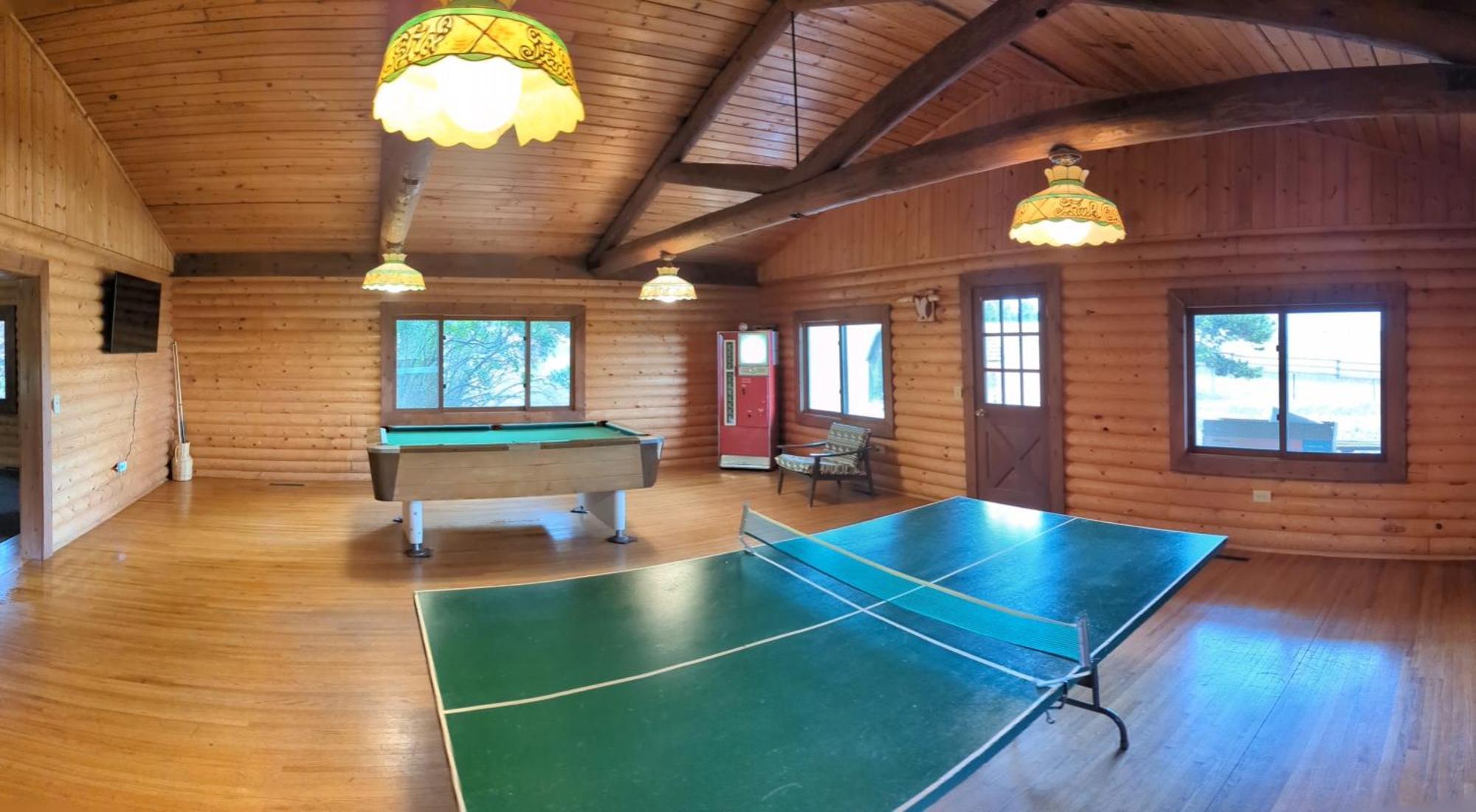 Hotel Grassy Mountain Ranch White Sulphur Springs Esterno foto